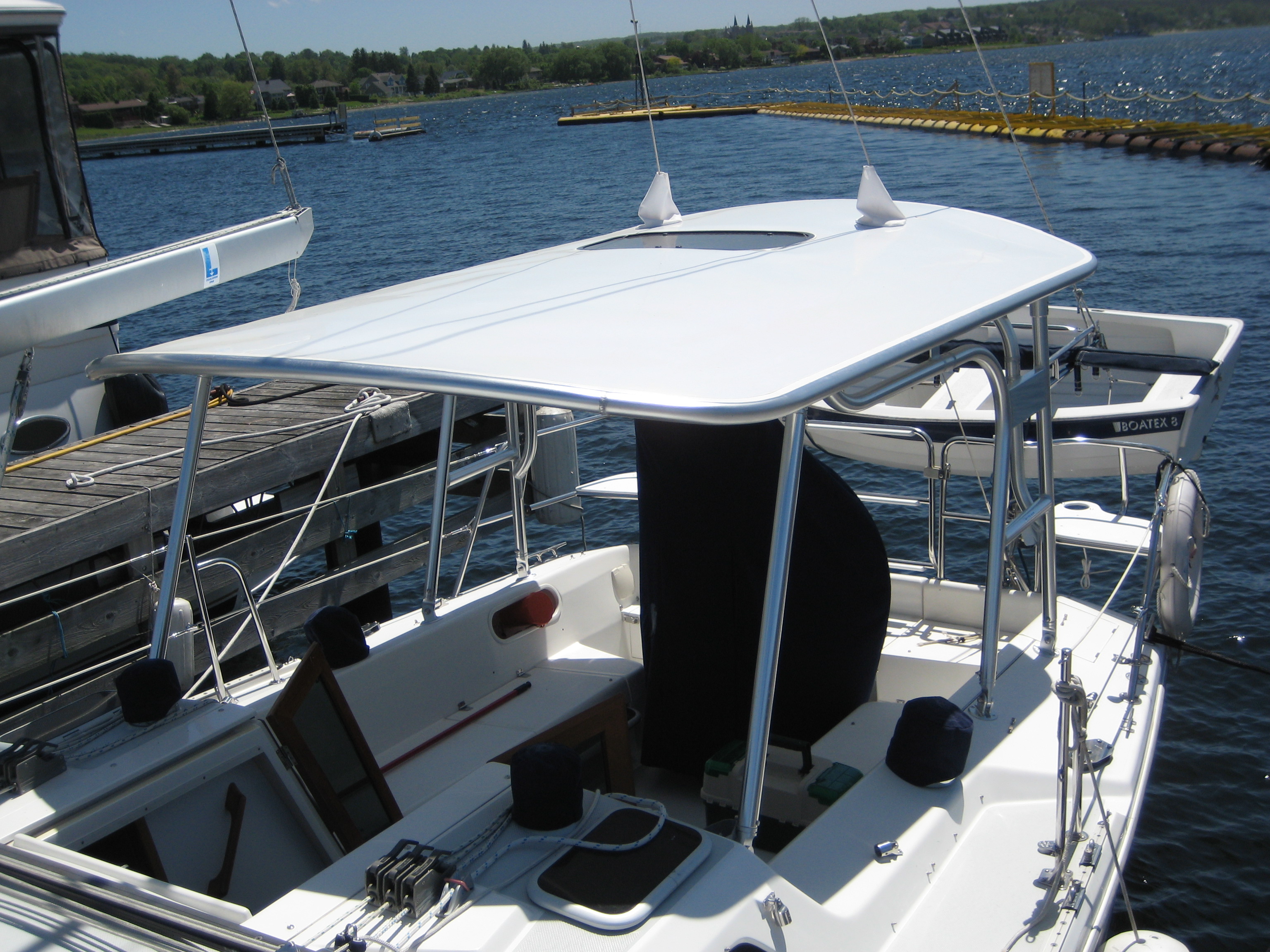 Quad grid solar-ready hardtop configuration